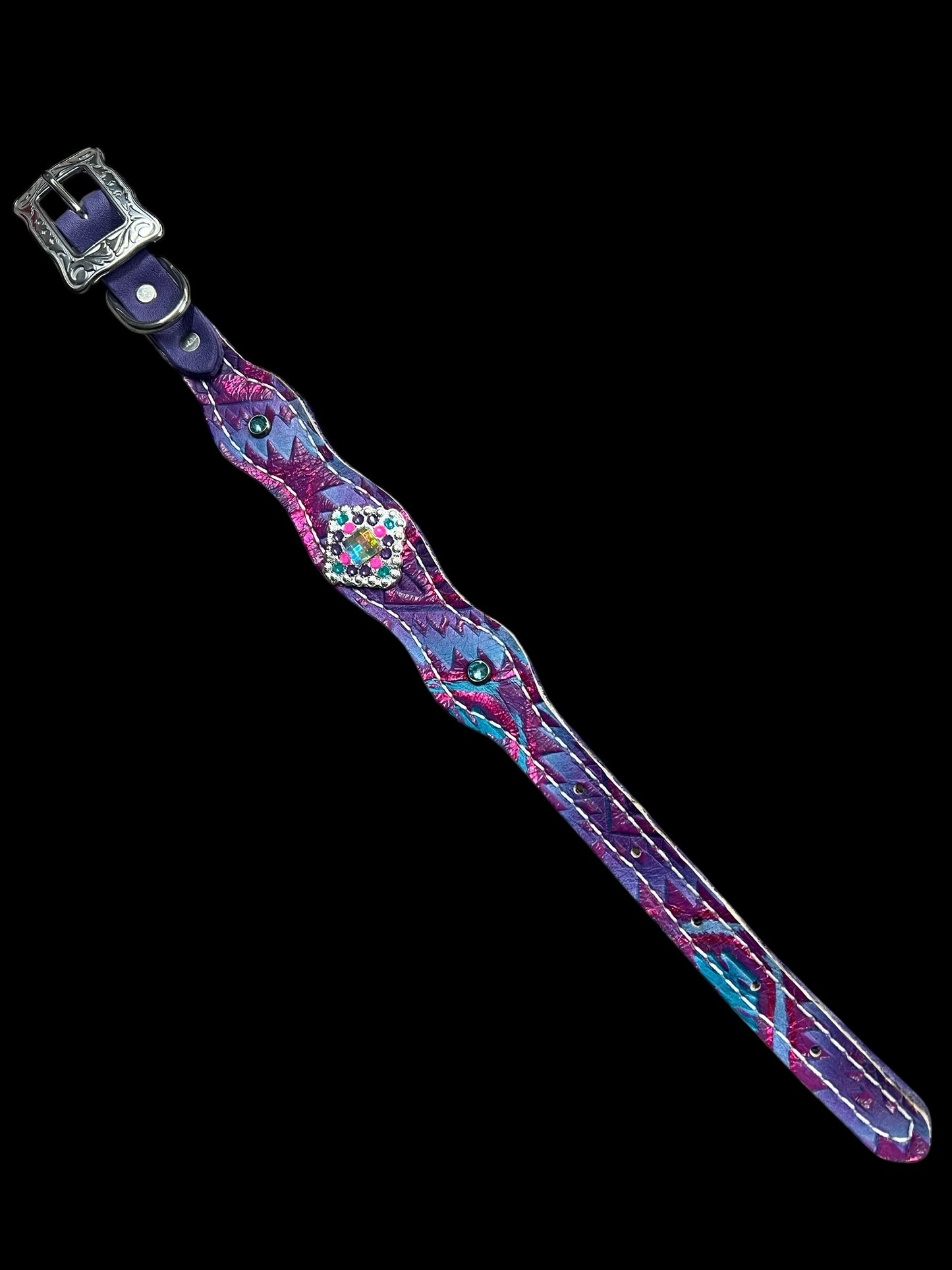 Rio Aztec on medium leather