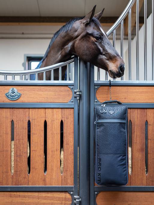 Elite Pro Grooming Bag Black