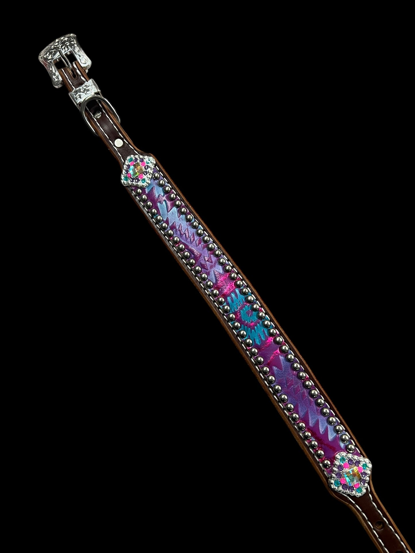 Rio Aztec on medium leather