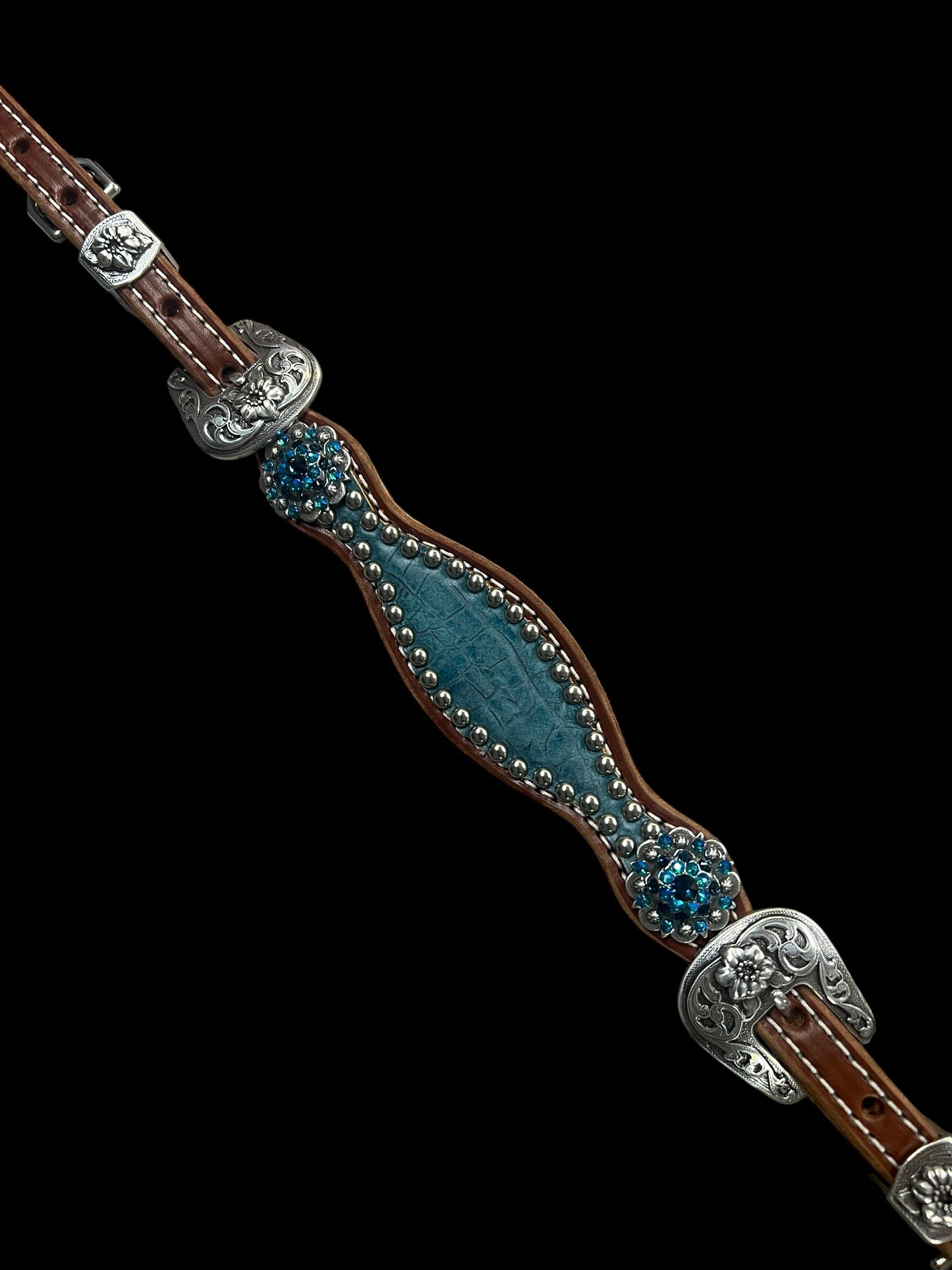 Figi Gator on medium leather