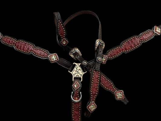 Wine gator on dark leather
