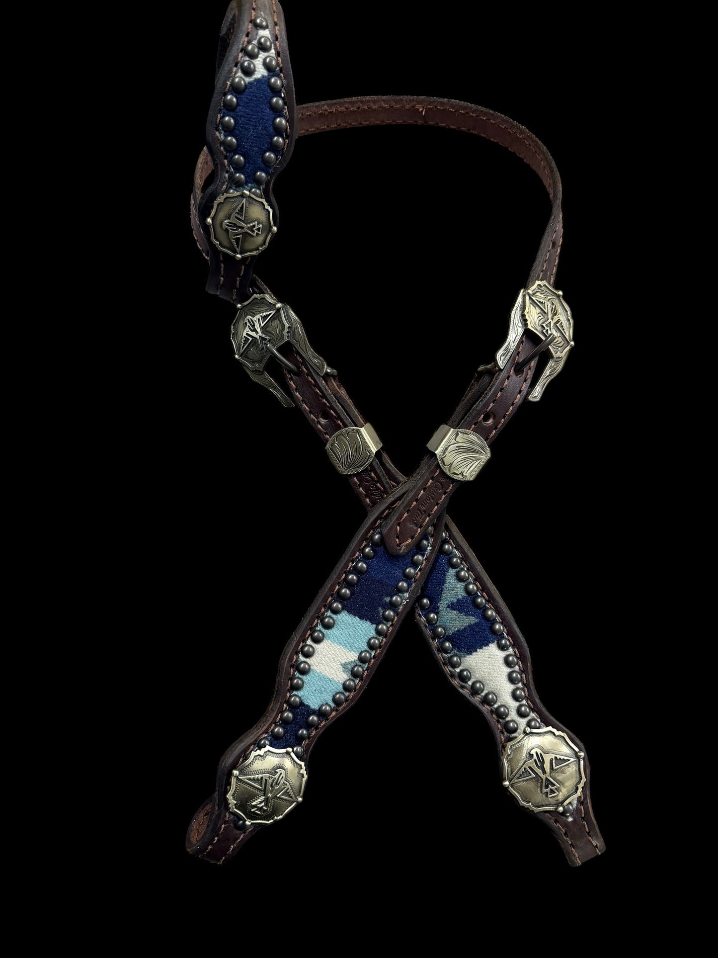 Rancho Arroyo Blue Pendleton® on dark leather