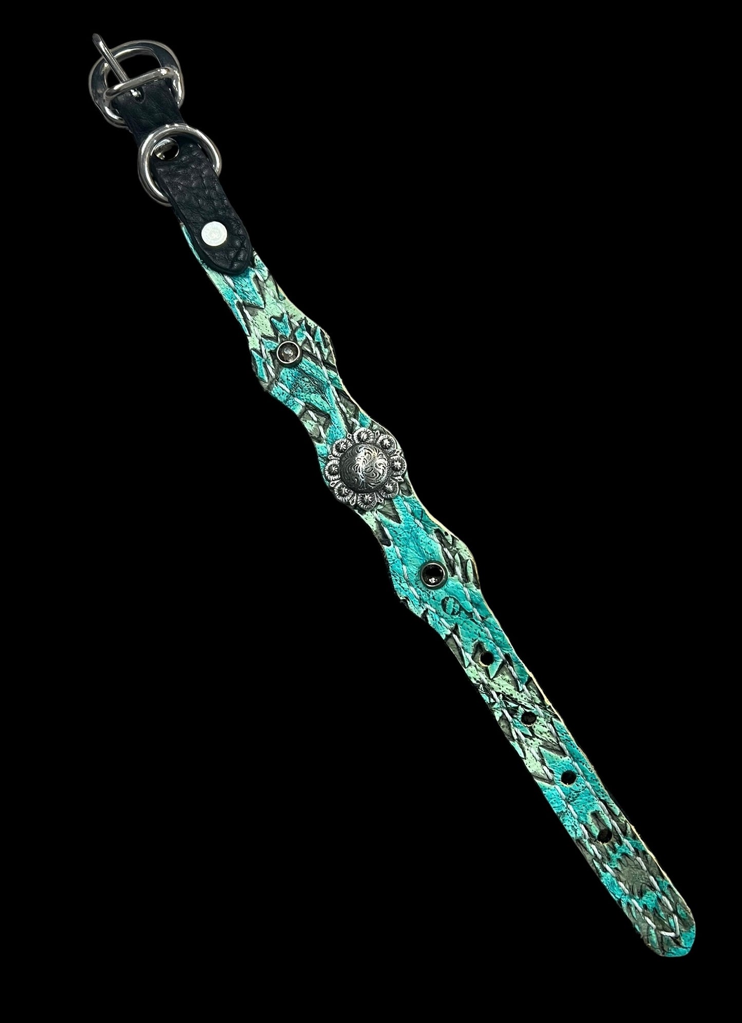 Turquoise aztec on medium  leather